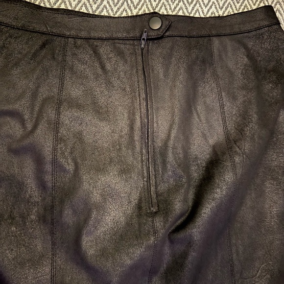 Free People Black Mini Skirt - Picture 4 of 12